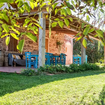 Bioagriturismo Nure Фермерский дом Санта-Мария-ла-Пальма